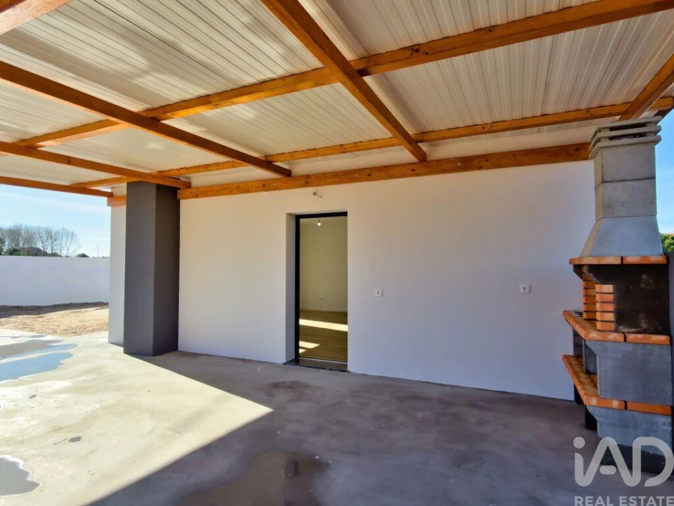 Moradia T3 para Venda em Marinha Grande Foto 12