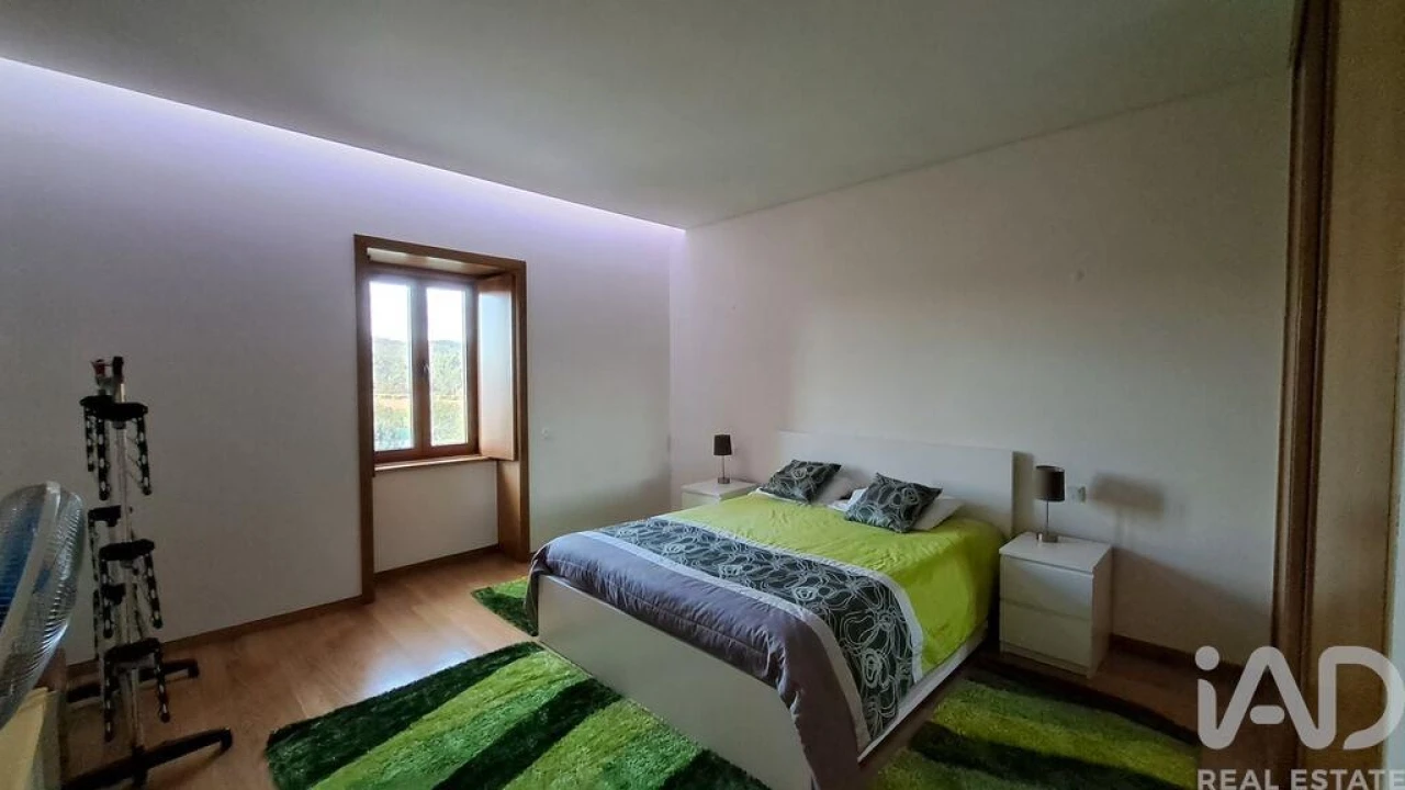 Moradia T6 para Venda em Gondifelos, Cavalões e Outiz Foto 18