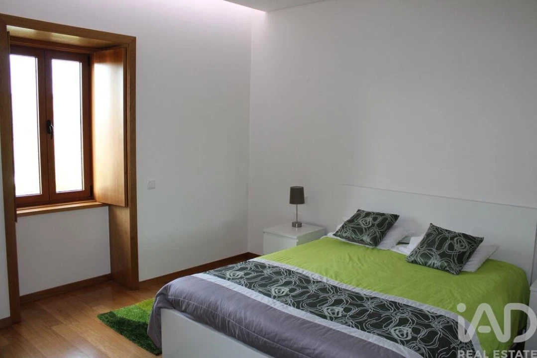 Moradia T6 para Venda em Gondifelos, Cavalões e Outiz Foto 17