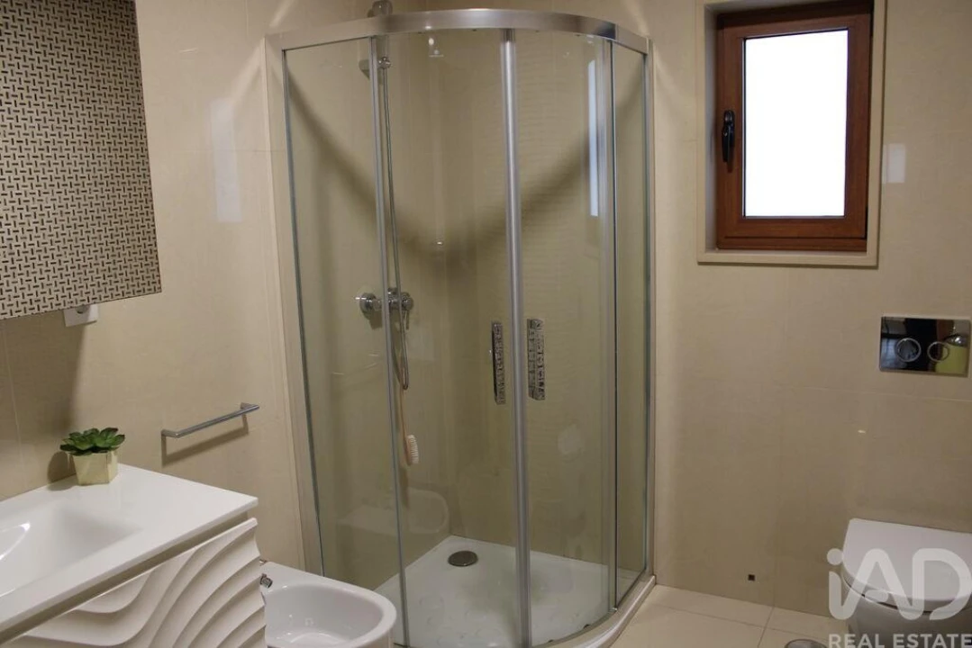 Moradia T6 para Venda em Gondifelos, Cavalões e Outiz Foto 35