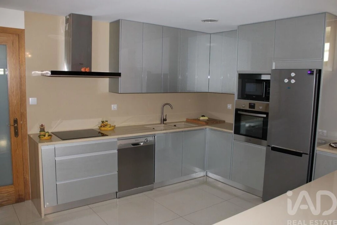 Moradia T6 para Venda em Gondifelos, Cavalões e Outiz Foto 9