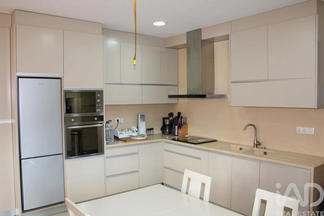 Moradia T6 para Venda em Gondifelos, Cavalões e Outiz Foto 10