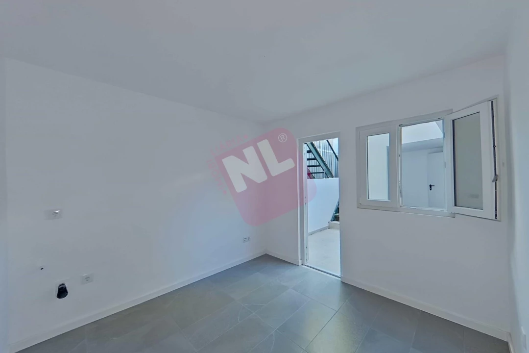 Apartamento T2 para Arrendamento em Avenidas Novas Foto 18