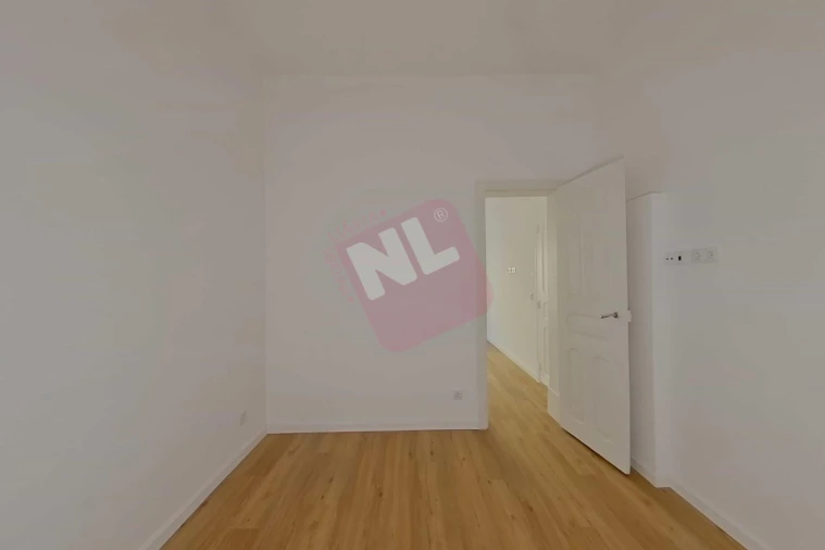 Apartamento T2 para Arrendamento em Avenidas Novas Foto 12