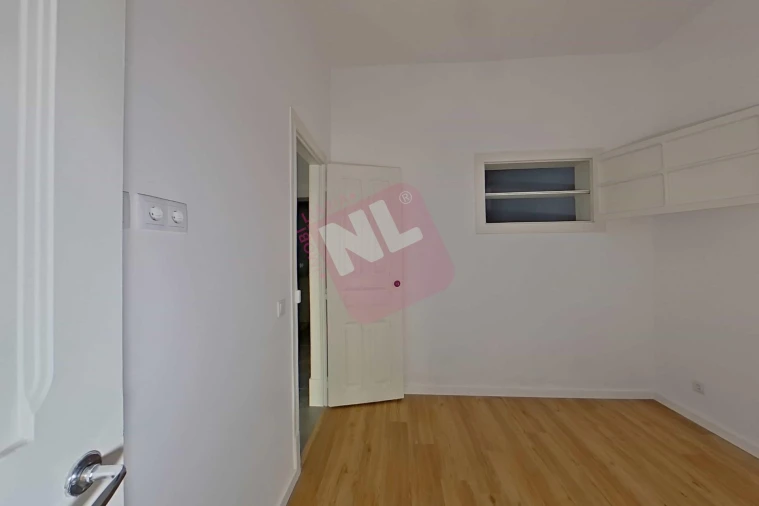 Apartamento T2 para Arrendamento em Avenidas Novas Foto 10