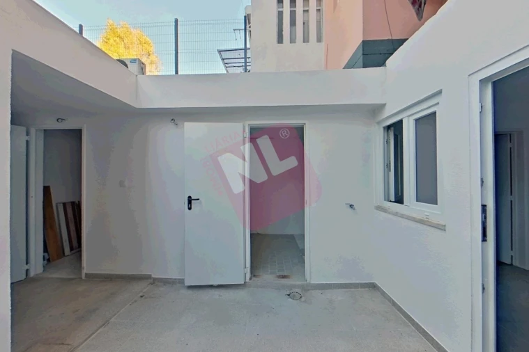 Apartamento T2 para Arrendamento em Avenidas Novas Foto 32