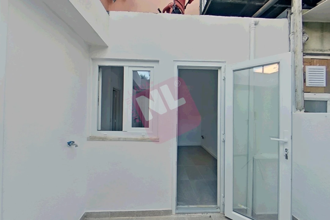 Apartamento T2 para Arrendamento em Avenidas Novas Foto 29