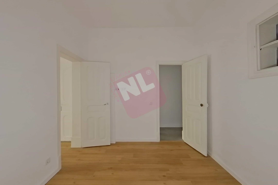 Apartamento T2 para Arrendamento em Avenidas Novas Foto 11