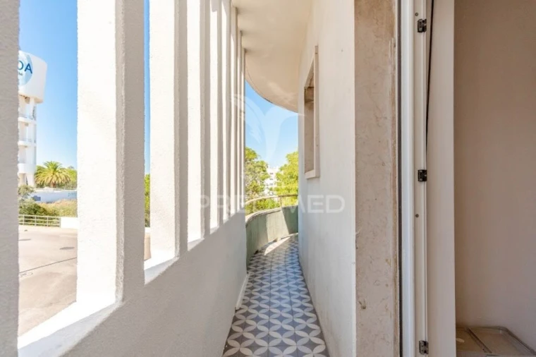 Apartamento T1 para Venda em Laranjeiro e Feijó Foto 17