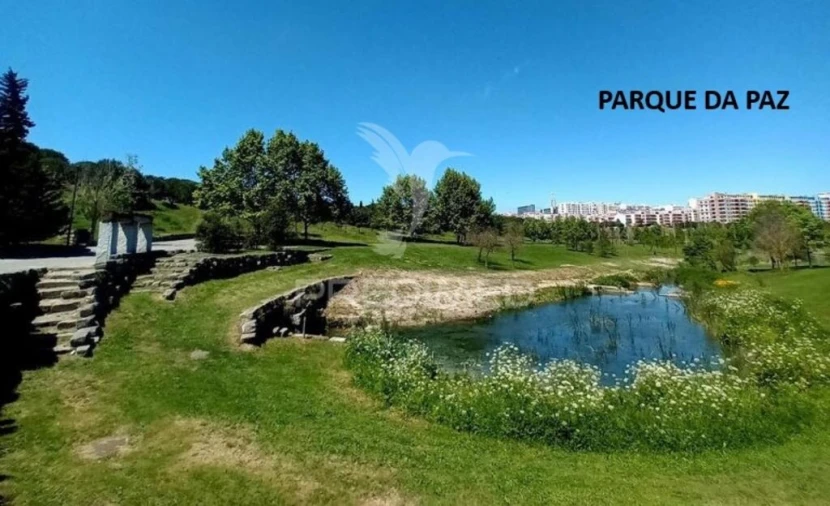 Apartamento T1 para Venda em Laranjeiro e Feijó Foto 20