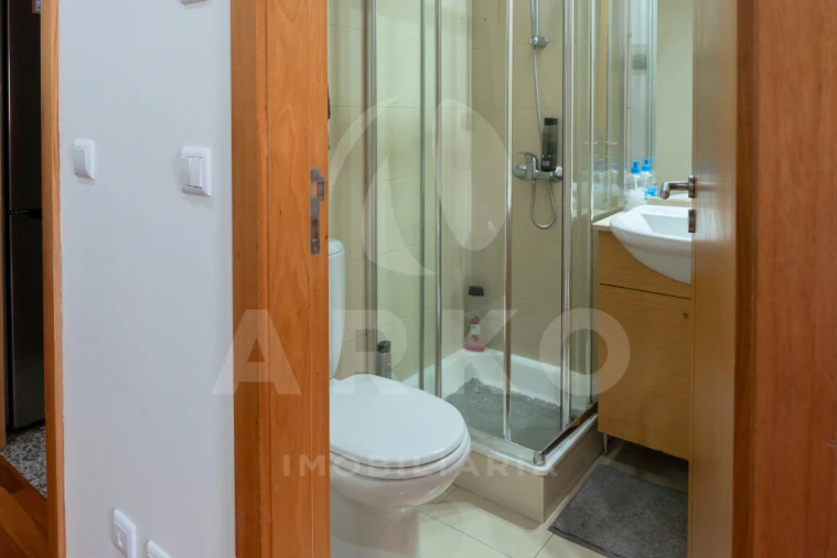 Apartamento T2 para Venda em Ermesinde Foto 24