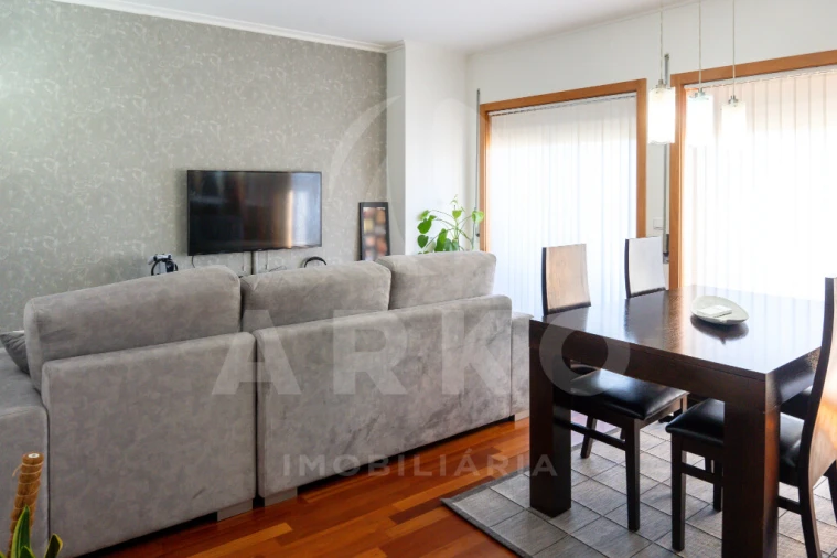 Apartamento T2 para Venda em Ermesinde Foto 4