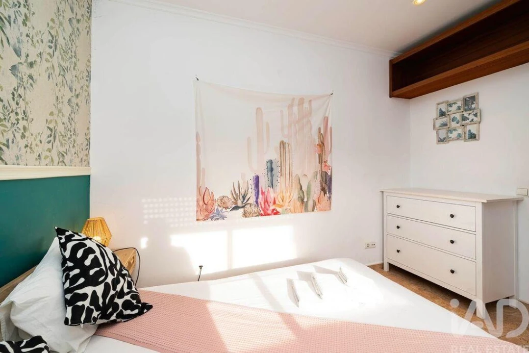 Apartamento T3 para Arrendamento em Almada, Cova da Piedade, Pragal e Cacilhas Foto 15