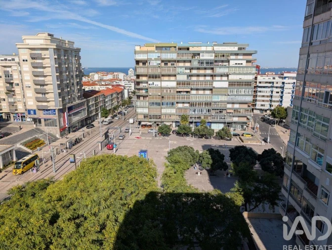 Apartamento T3 para Arrendamento em Almada, Cova da Piedade, Pragal e Cacilhas Foto 11