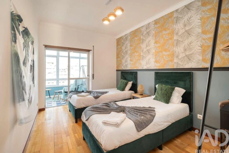 Apartamento T3 para Arrendamento em Almada, Cova da Piedade, Pragal e Cacilhas Foto 8