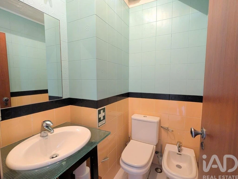 Apartamento T3 para Arrendamento em Almada, Cova da Piedade, Pragal e Cacilhas Foto 16