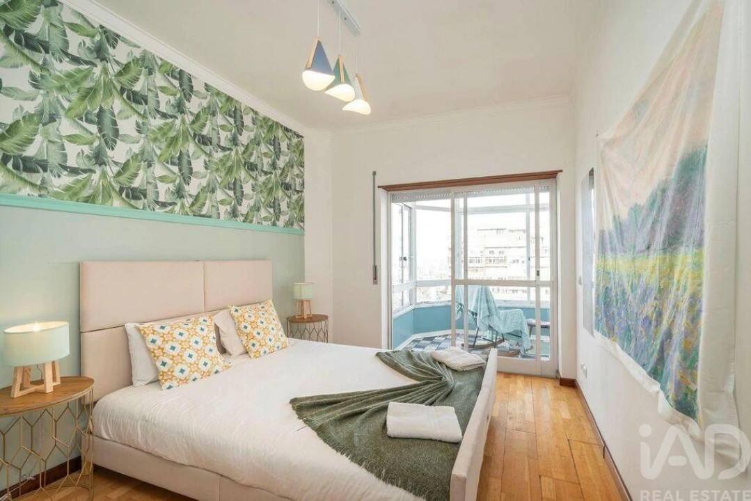 Apartamento T3 para Arrendamento em Almada, Cova da Piedade, Pragal e Cacilhas Foto 13