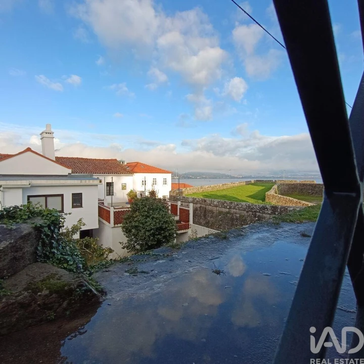 Apartamento T3 para Arrendamento em Caminha (Matriz) e Vilarelho Foto 1