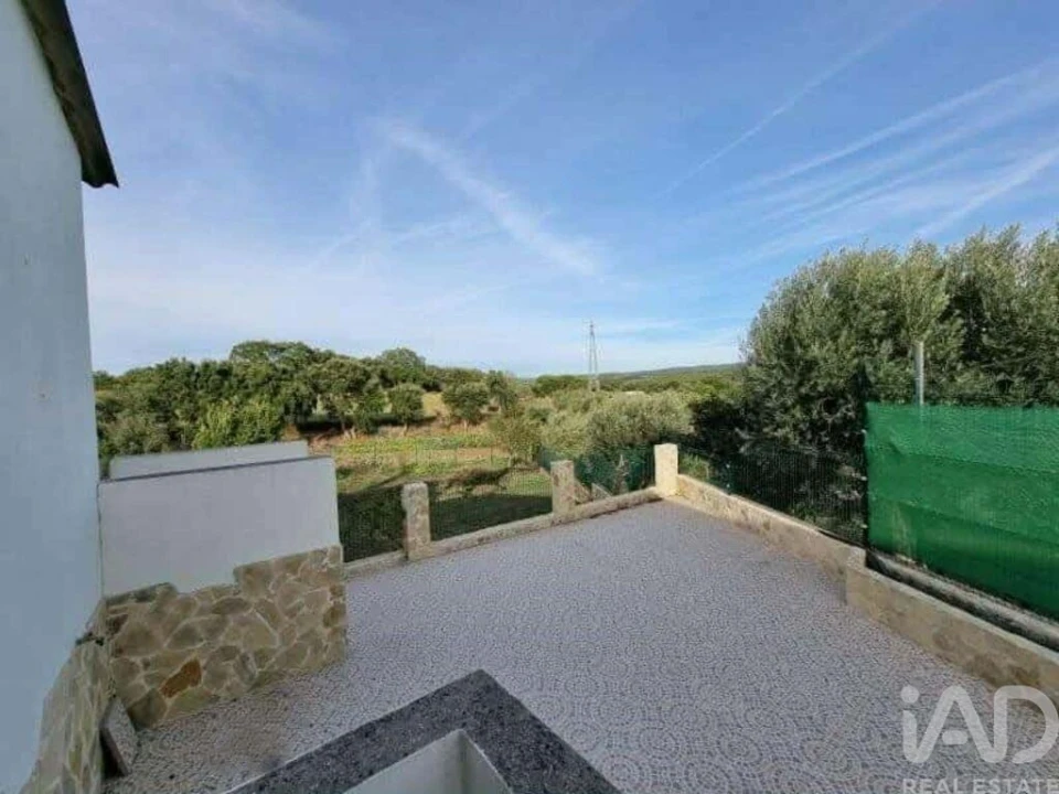 Moradia T6 para Venda em Casais e Alviobeira Foto 23