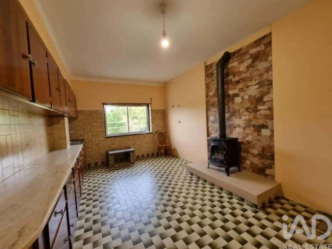 Moradia T6 para Venda em Casais e Alviobeira Foto 12