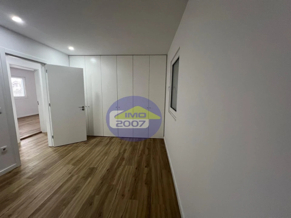 Moradia T3 para Venda em Canelas e Fermelã Foto 15