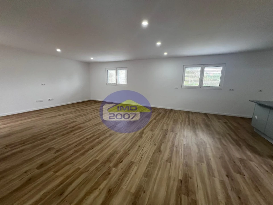 Moradia T3 para Venda em Canelas e Fermelã Foto 16