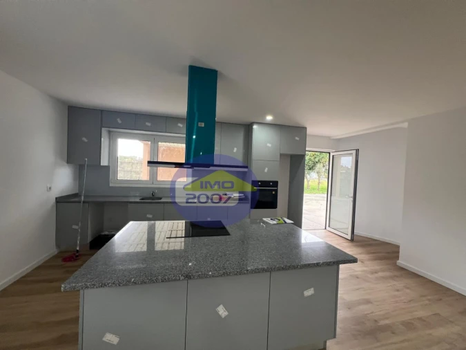 Moradia T3 para Venda em Canelas e Fermelã Foto 22