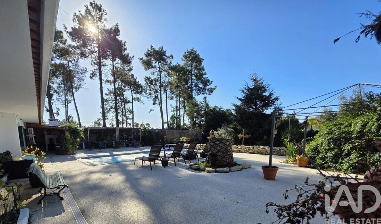 Moradia T3 para Venda em Corroios Foto 7