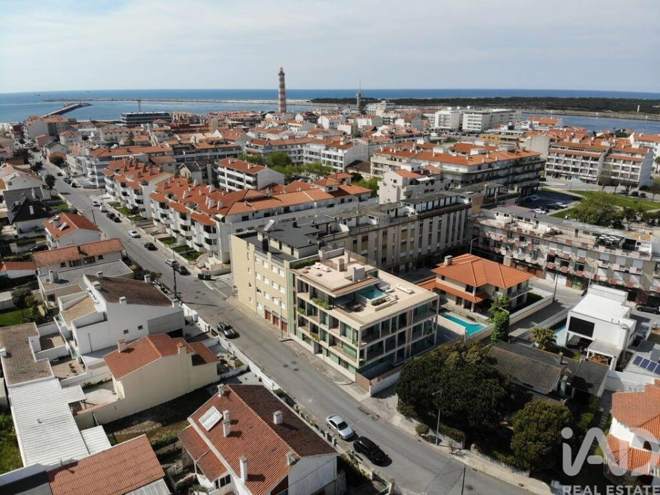 Apartamento T4 para Venda em Gafanha da Nazaré Foto 16