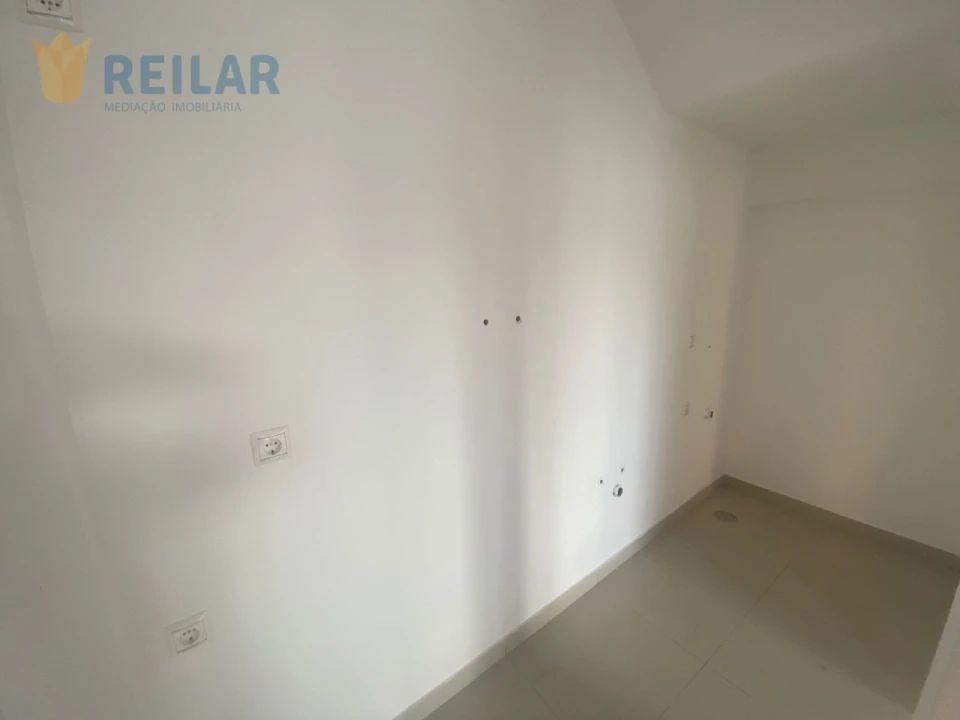 Loja para Venda em Póvoa de Santa Iria e Forte da Casa Foto 20