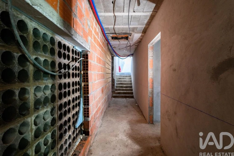 Moradia T4 para Venda em Eixo e Eirol Foto 23