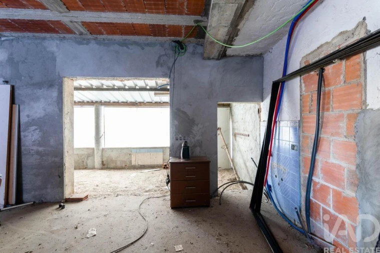 Moradia T4 para Venda em Eixo e Eirol Foto 24