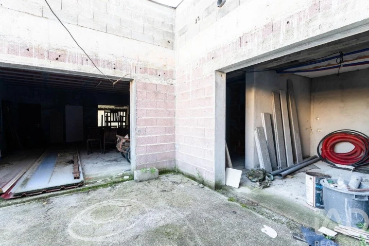 Moradia T4 para Venda em Eixo e Eirol Foto 26