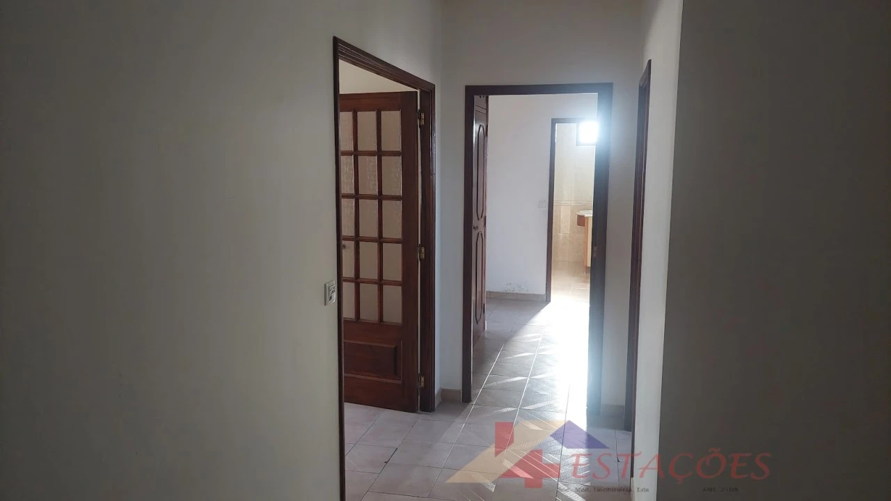 Apartamento T2 para Venda em Pombal Foto 2