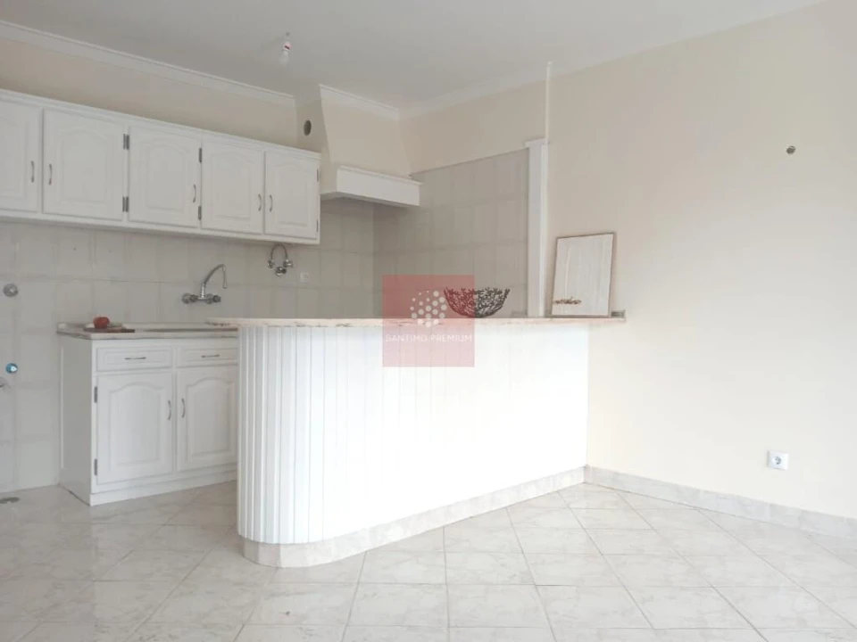 Apartamento T1 para Venda em Santa Maria e São Miguel, São Martinho, São Pedro Penaferrim Foto 9