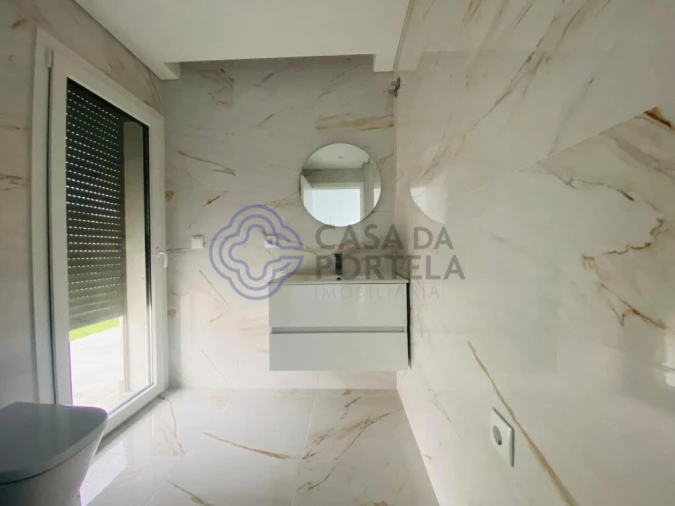 Apartamento T3 para Venda em Corroios Foto 13