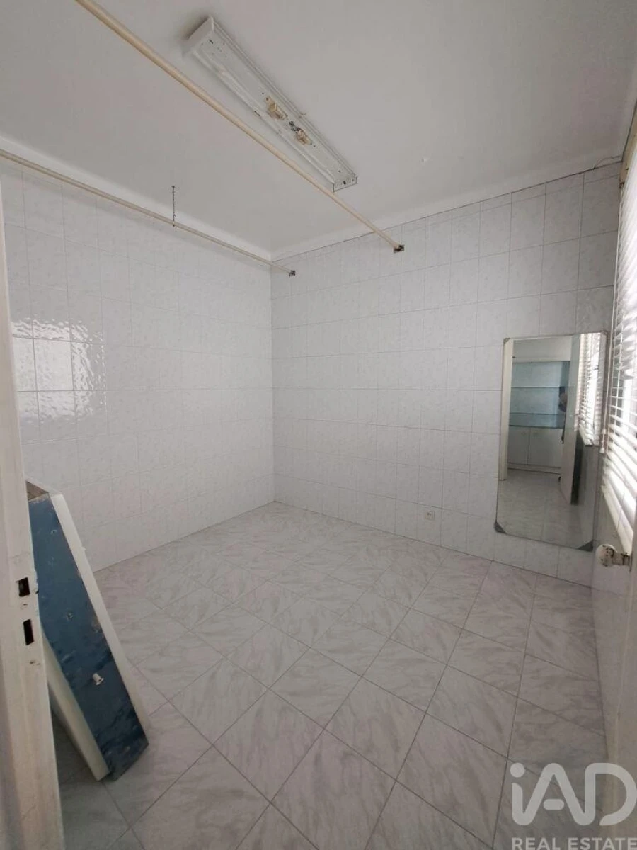 Loja para Venda em Vila Real de Santo Antonio Foto 14