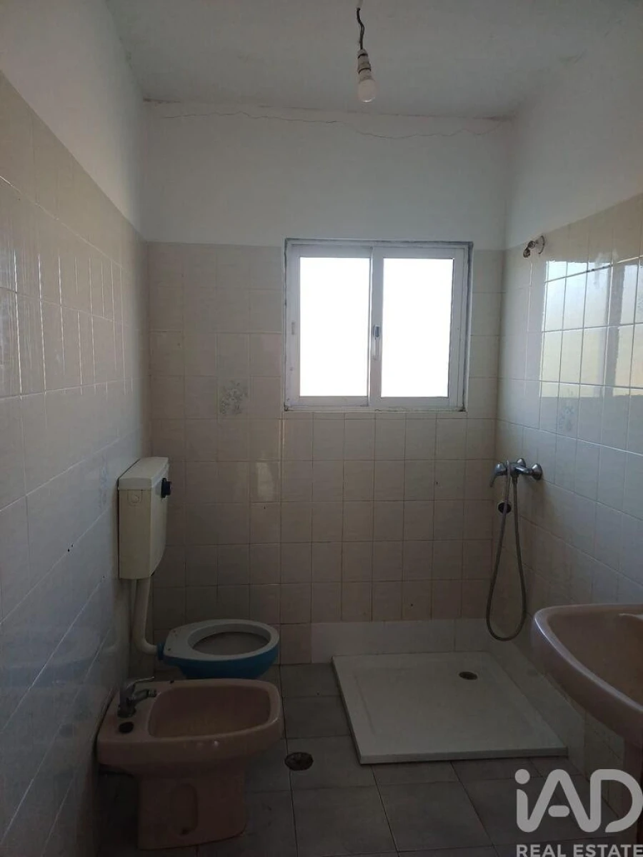 Moradia T3 para Venda em Antas Foto 14