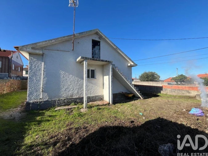 Moradia T3 para Venda em Antas Foto 6