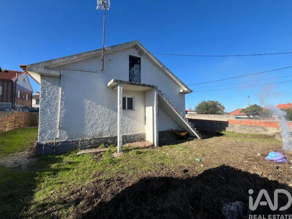 Moradia T3 para Venda em Antas Foto 6