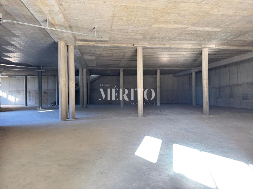 Armazém para Venda em Tamel (Santa Leocádia) e Vilar do Monte Foto 5