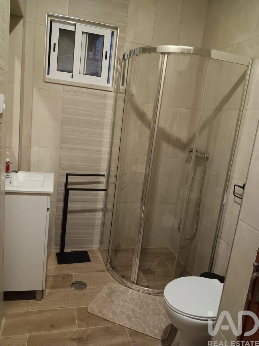 Apartamento T2 para Arrendamento em Nazare Foto 3