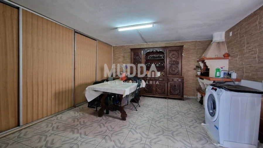 Apartamento T3 para Venda em Sé, Santa Maria e Meixedo Foto 10