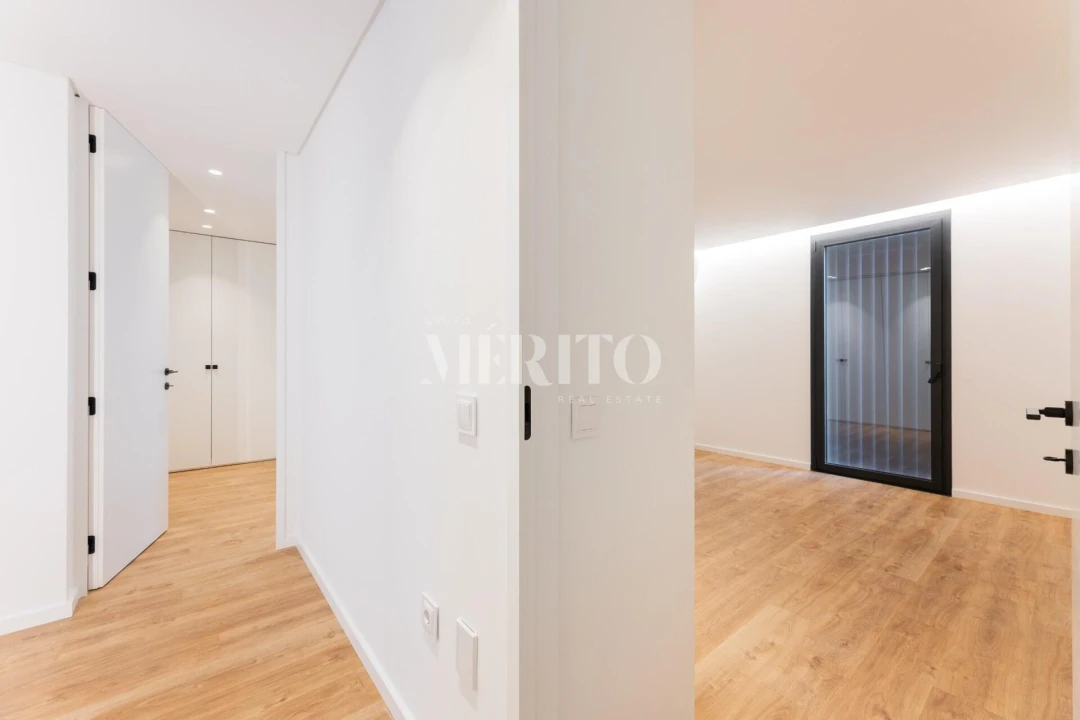 Apartamento T3 para Venda em Caldelas Foto 4