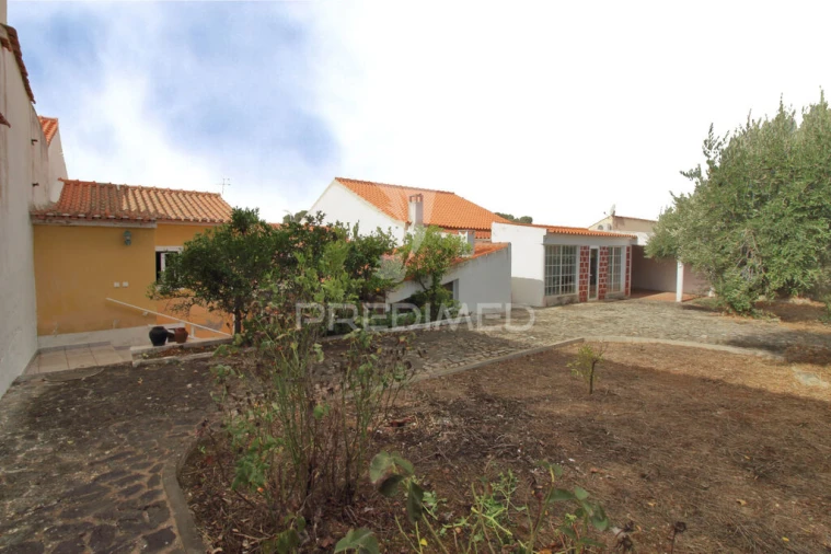 Moradia T3 para Venda em Garvão e Santa Luzia Foto 3