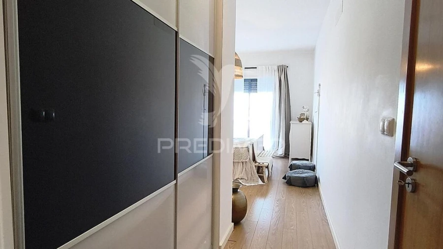 Apartamento T2 para Venda em Fernao Ferro Foto 9