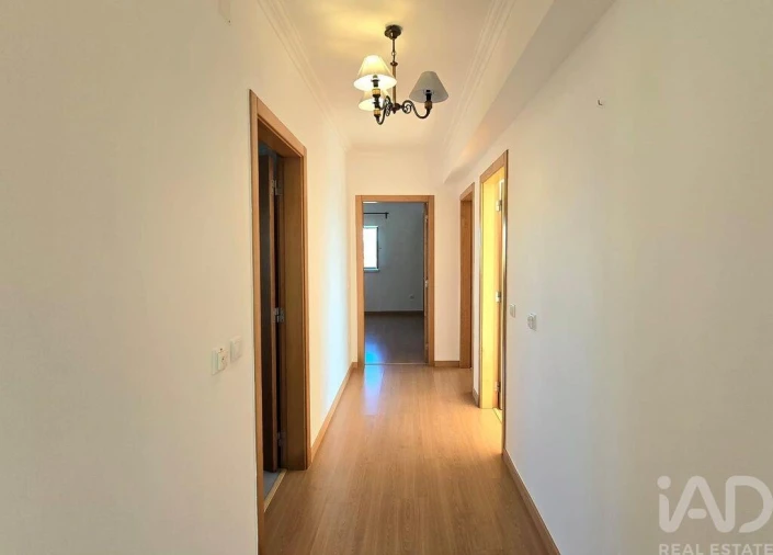 Moradia T5 para Venda em Roliça Foto 10