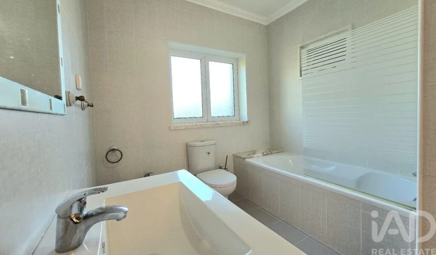 Moradia T5 para Venda em Roliça Foto 15