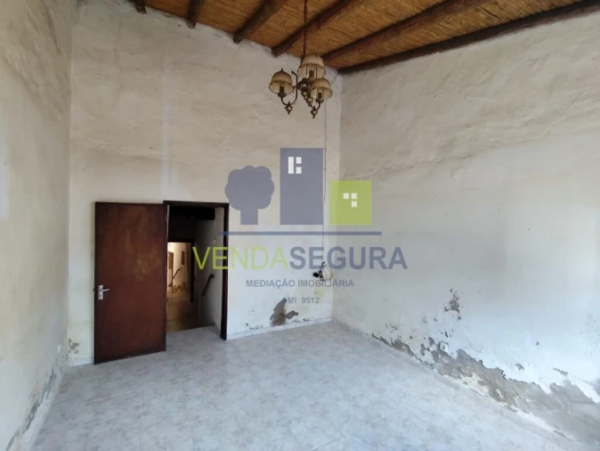 Moradia T3 para Venda em Safara e Santo Aleixo da Restauração Foto 3