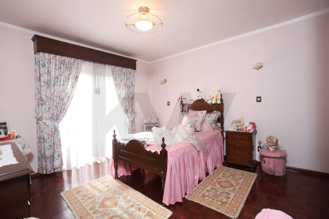 Moradia T5 para Venda em Louriçal Foto 23